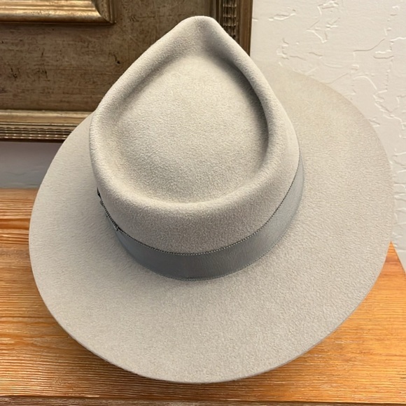 GLADYS TAMEZ NWOT Saint Marie Felt Hat In Light Grey- Size S‎ main image 7